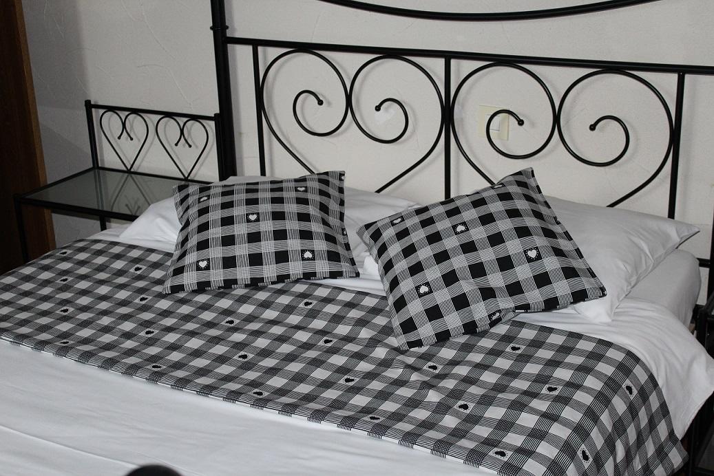 ונטרון Hotel Les Bruyeres מראה חיצוני תמונה