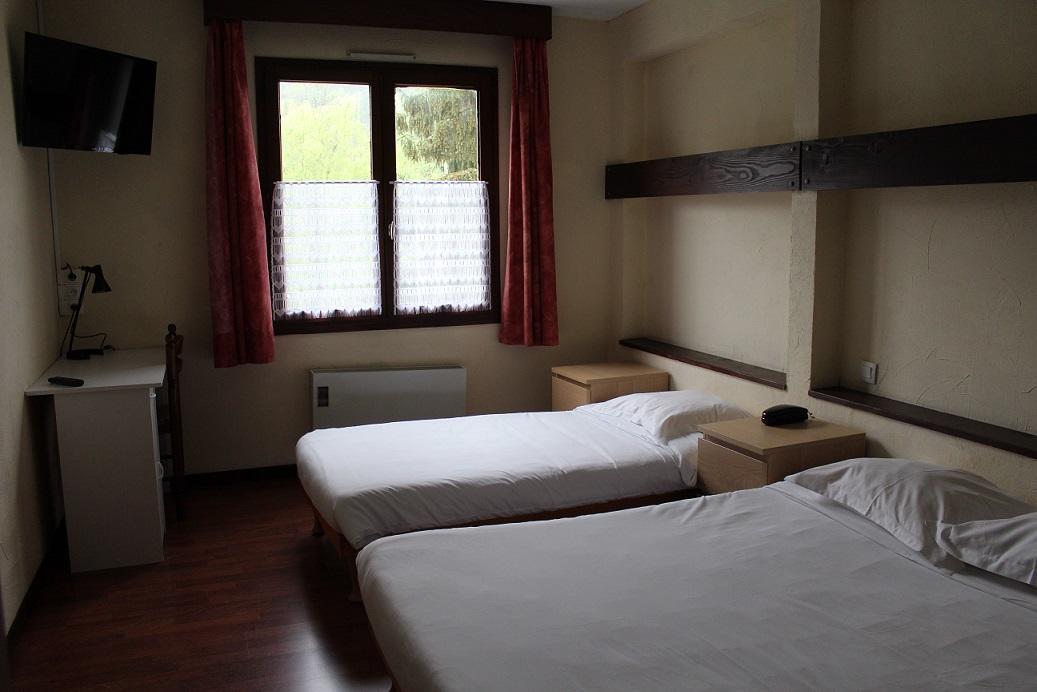 ונטרון Hotel Les Bruyeres מראה חיצוני תמונה